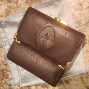 Cartier VINTAGE Leather Wallet with Gold Details KISSLOCK COMPACT